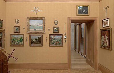 Barnes07b - Room 05 - West Wall.jpg