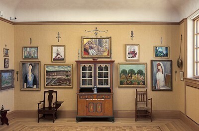 Barnes10 - Room 18 - East Wall.jpg