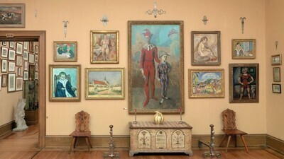 Barnes10 - Room 19 - East Wall.jpg