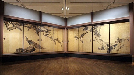 大乗寺屏風絵の展示.jpg
