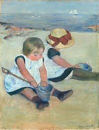 浜辺で遊ぶ子供たち.jpg