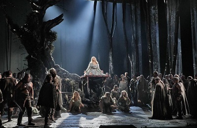 Norma Act1 Scene1b.jpg